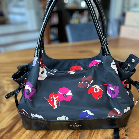 kate spade Handbags - Kate Spade Satchel EUC! Black nylon/patent leather